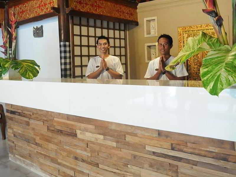 Maharta Hotel Kuta Lombok Esterno foto