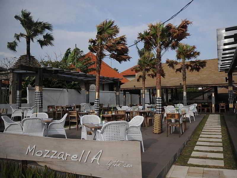 Maharta Hotel Kuta Lombok Esterno foto